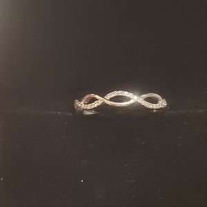 Kay Jeweler's Diamond White Gold Twist Band, Size 7